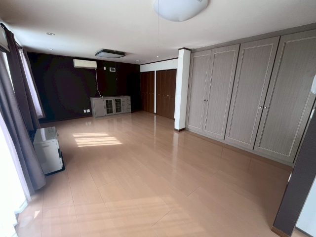 足寄町　店舗付住宅（歯科跡） 内観