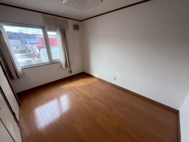 足寄町　店舗付住宅（歯科跡） 内観