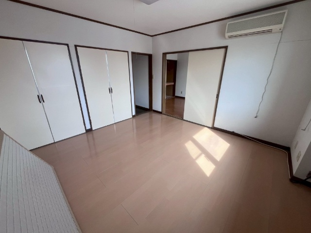 足寄町　店舗付住宅（歯科跡） 内観