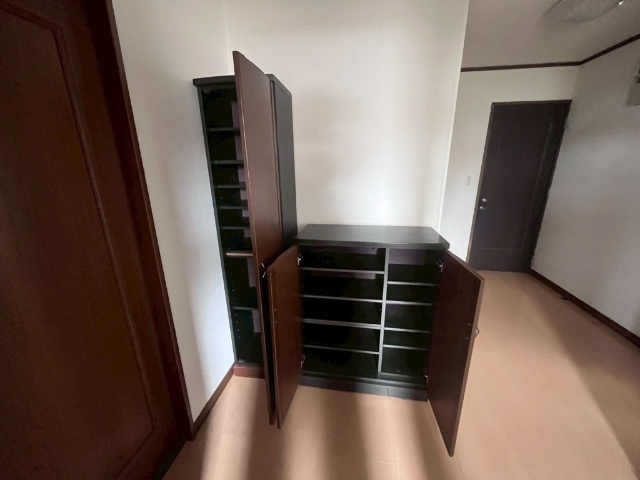 足寄町　店舗付住宅（歯科跡） 内観