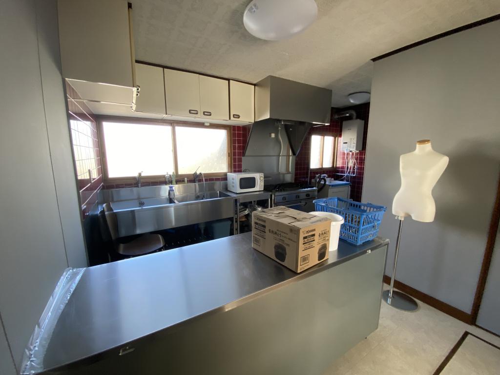 ⽊野⻄通10丁目 売戸建 内観