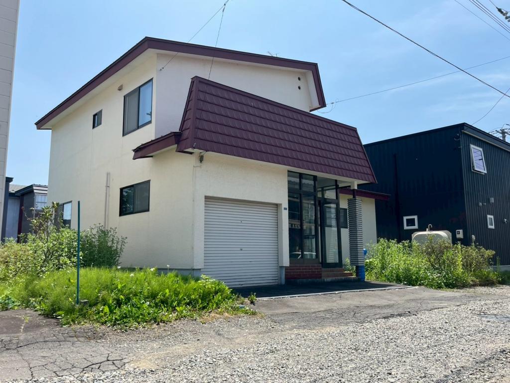 【中古住宅】　帯広市西10条南41丁目　5LDK 内観