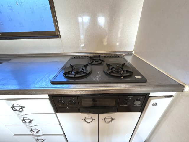 西２４条南１丁目※商談中【南道路付き！ファミリー層の多い住宅街！】  内観