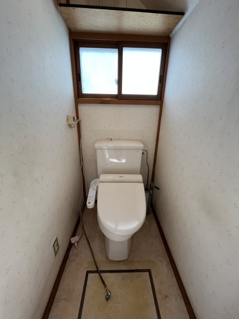 西２４条南１丁目※商談中【南道路付き！ファミリー層の多い住宅街！】  内観