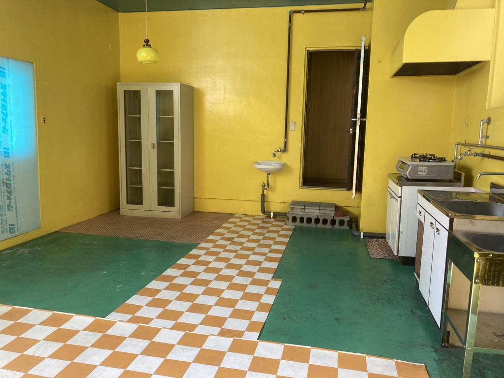 西５条南１３丁目【西５条通沿い！住居付き店舗！】  内観