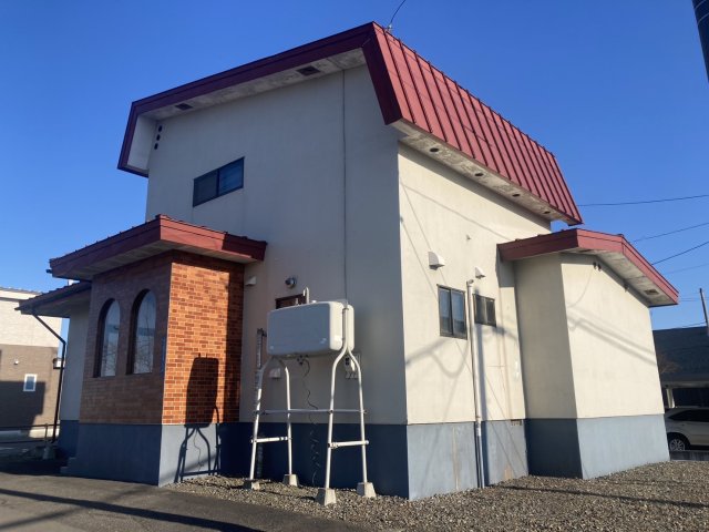 西４条南３５丁目【稲田通沿い角地！リフォーム向き物件！】 