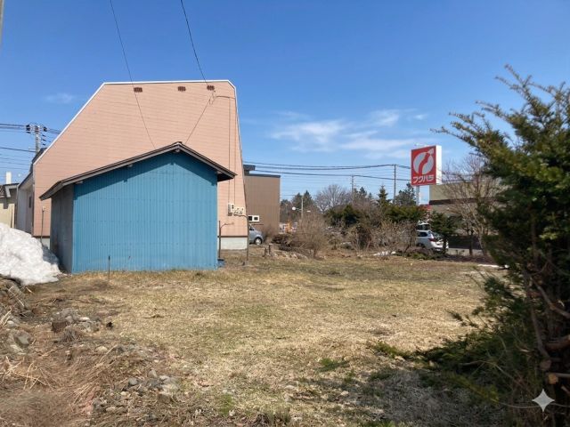 広尾郡大樹町西本通　※商談中【南西角地！約２０３坪の広大な敷地！】 内観