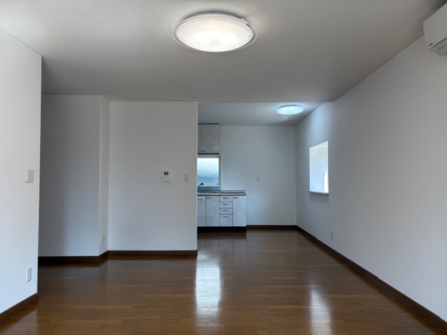 人気の平屋3LDK・南西角地・帯広市西19条南5丁目　売中古住宅 内観