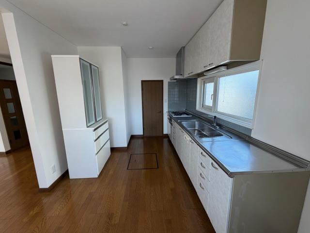 人気の平屋3LDK・南西角地・帯広市西19条南5丁目　売中古住宅 内観