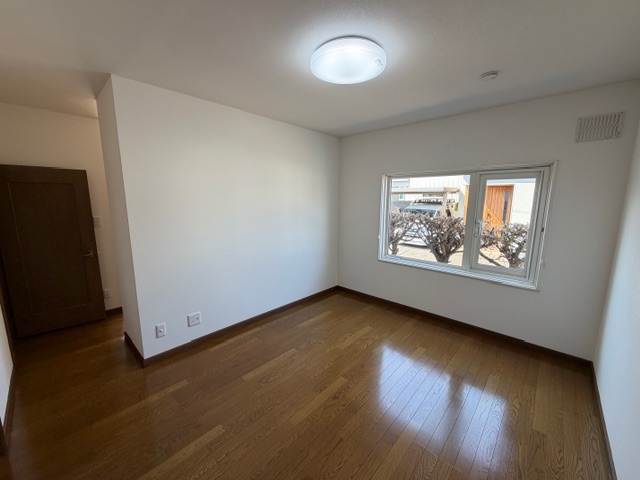 人気の平屋3LDK・南西角地・帯広市西19条南5丁目　売中古住宅 内観