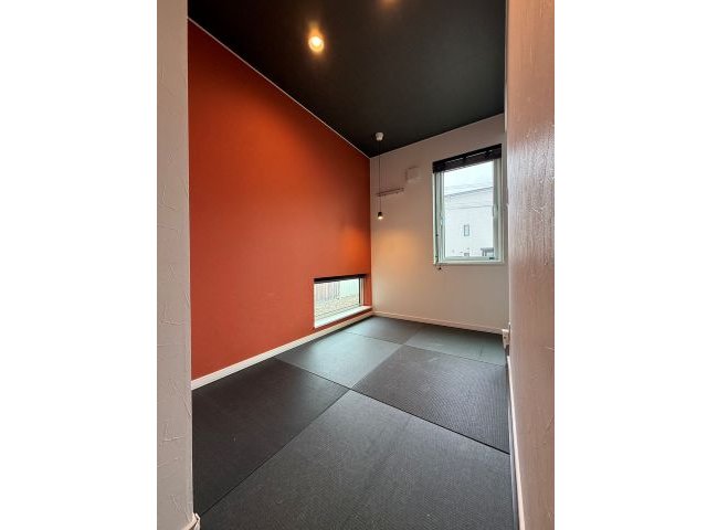 南の森西５丁目【吹き抜けで開放感たっぷり♪】 内観