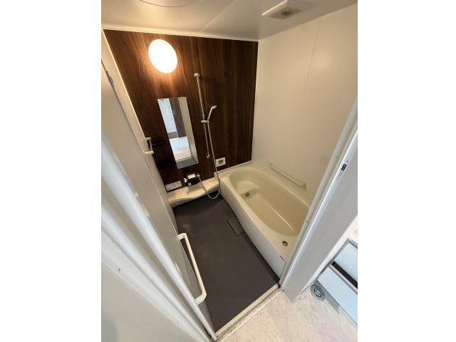 南の森西５丁目【吹き抜けで開放感たっぷり♪】 内観