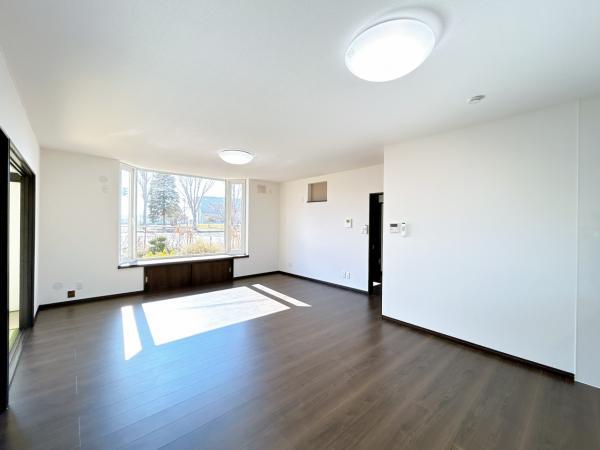 【リフォーム済】【平屋】中川郡池田町字大通１丁目1-4 内観