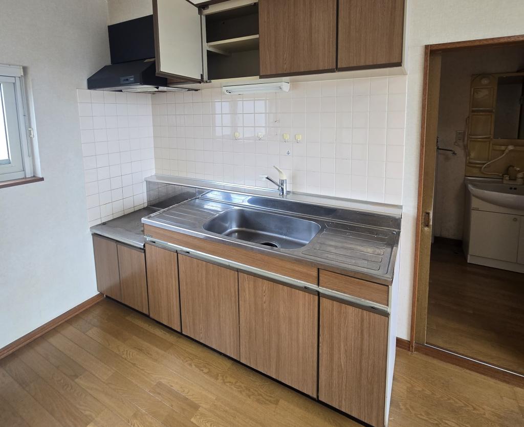 新得5条南2＿平家建て中古住宅 内観