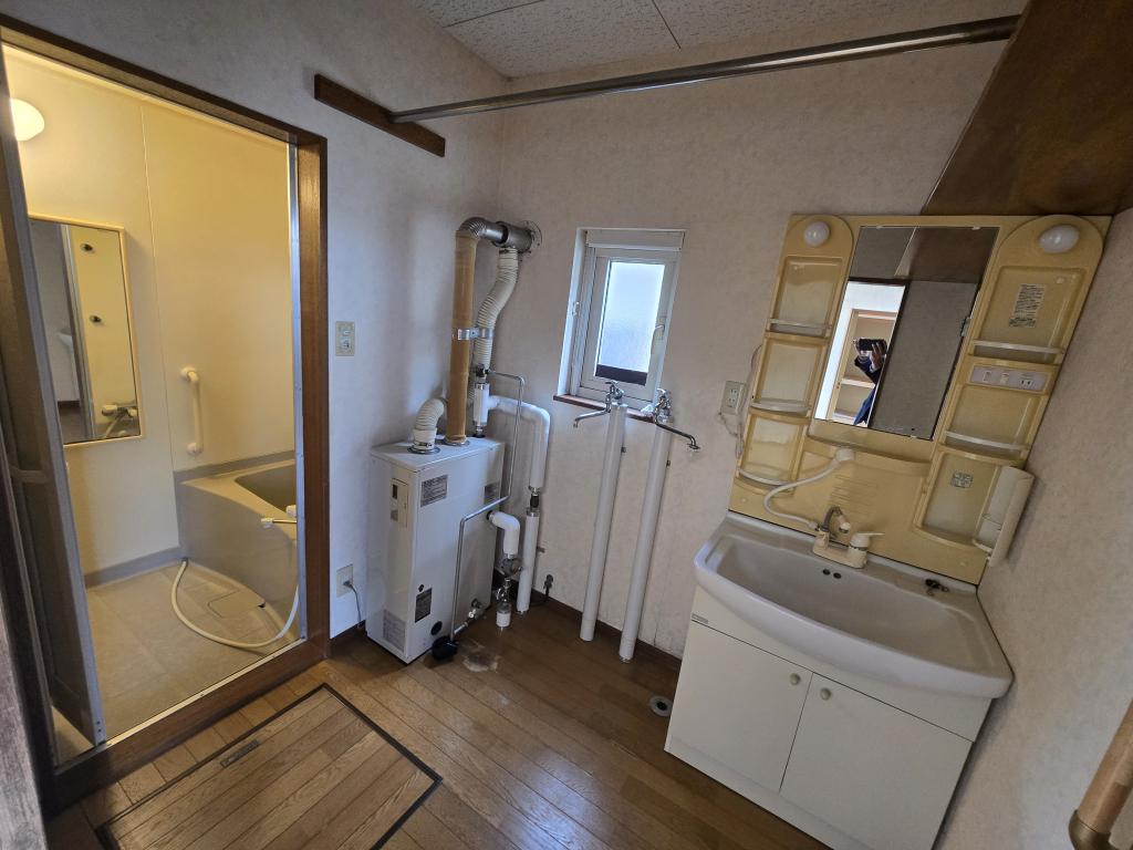 新得5条南2＿平家建て中古住宅 内観