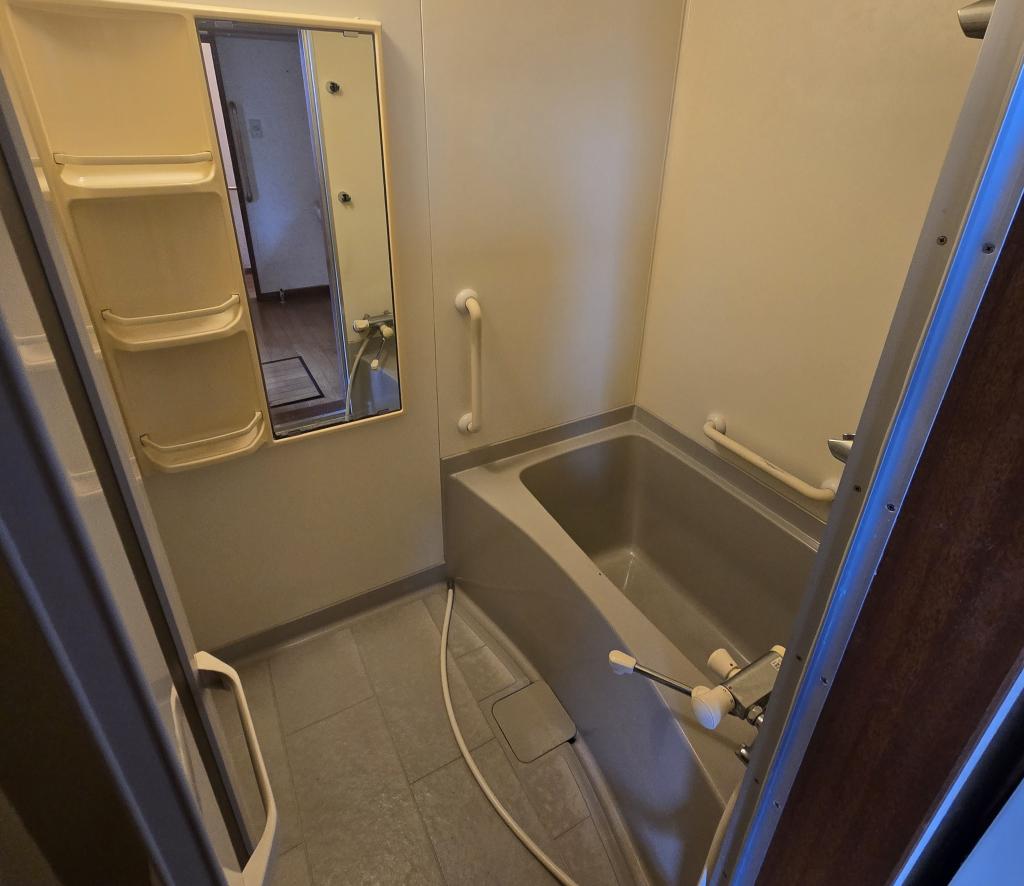 新得5条南2＿平家建て中古住宅 内観