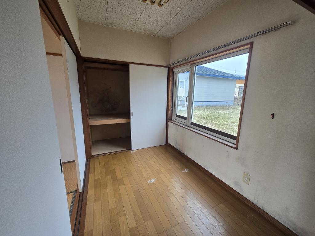 新得5条南2＿平家建て中古住宅 内観