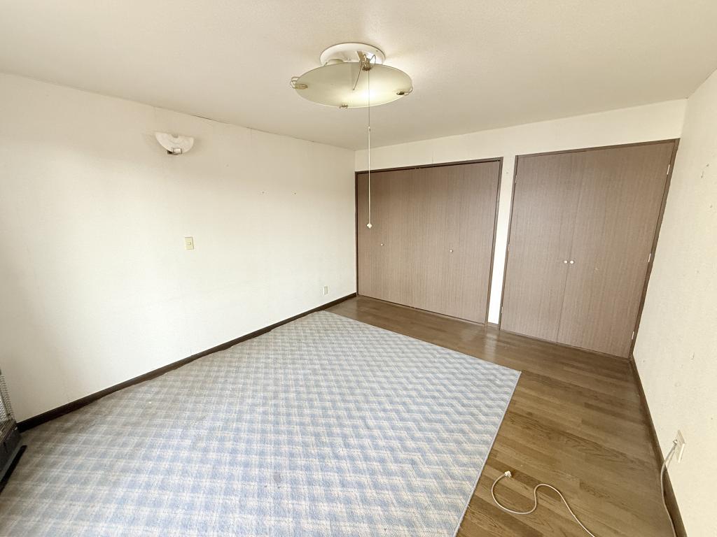 新町西3丁目のリノベ向き中古住宅♪ 内観