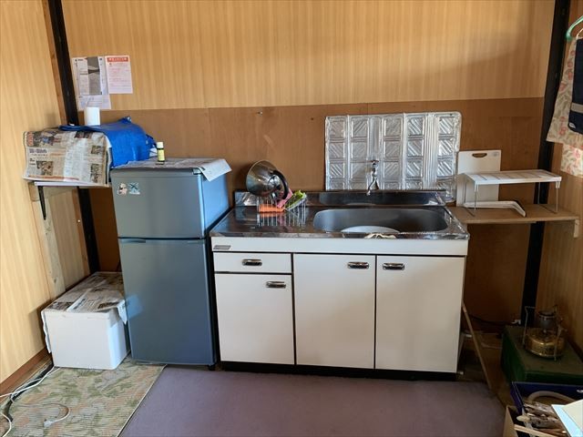 帯広市以平町　プレハブ付き別荘地 内観