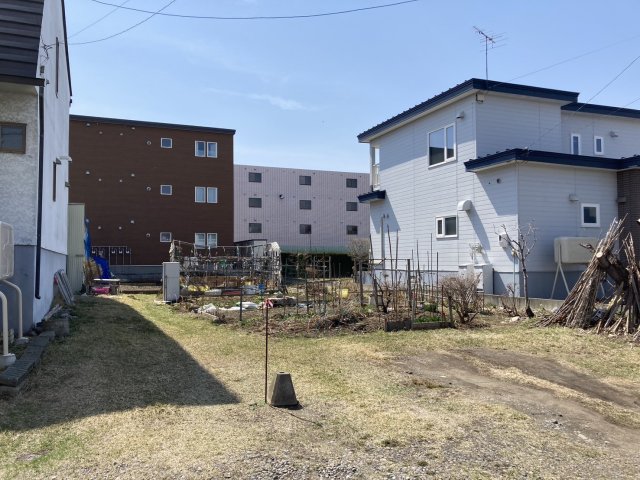 新町西６丁目【敷地面積約９０坪！閑静な住宅街♪】  内観