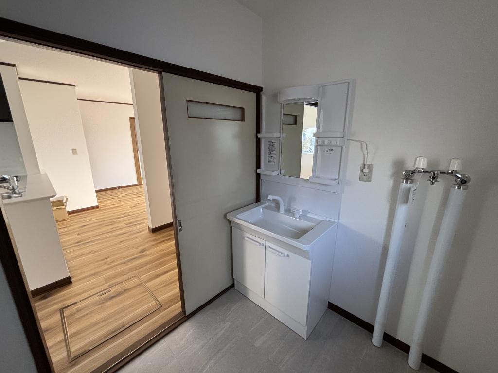 西24条南3丁目　リフォーム済み住宅　オープンハウス開催2026年4月18日（土）、4月19日（日）  内観