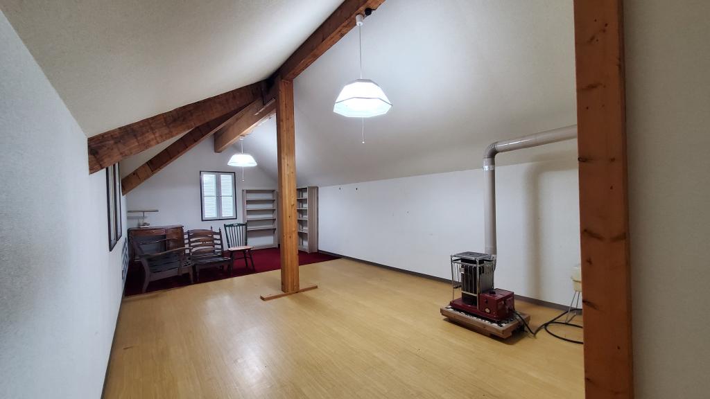 店舗や飲食店や事務所にも♪　帯広市西7条南24丁目　大きな洋風住宅　 -  内観