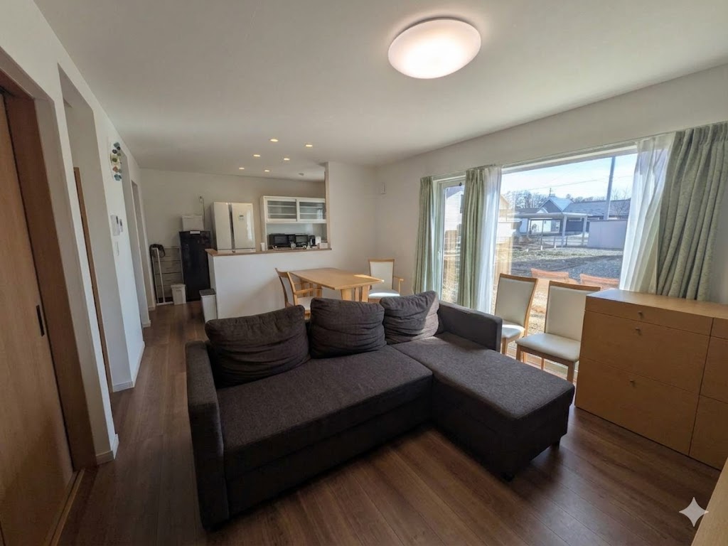 中札内＿築浅家電家具付き中古戸建て 内観