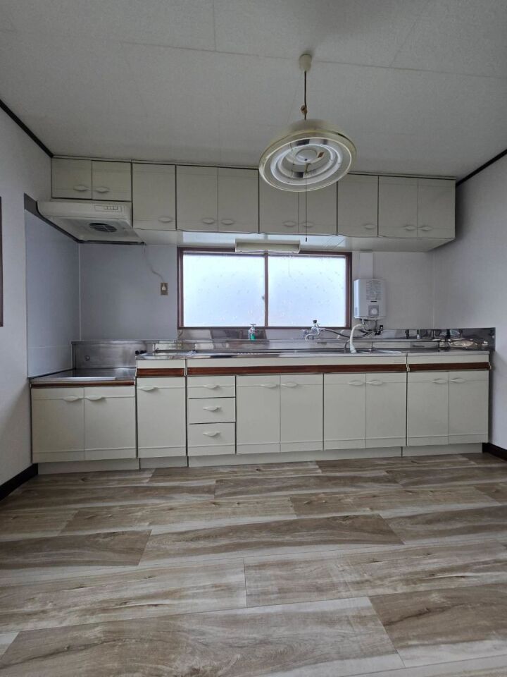 【写真追加】本別町南４丁目　中古戸建 内観