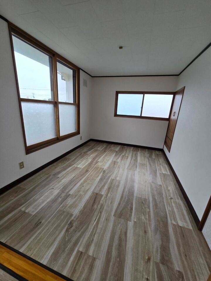 【写真追加】本別町南４丁目　中古戸建 内観