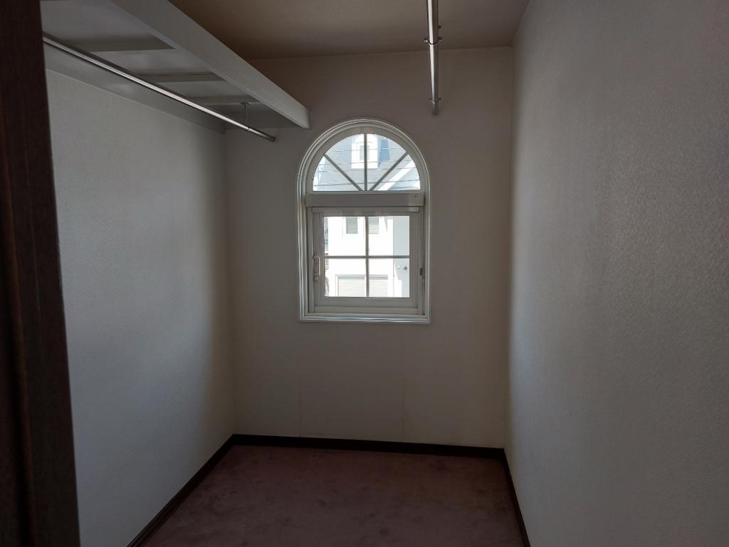 西２２条南４丁目　売家 内観