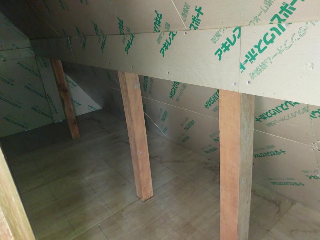 西２２条南４丁目　売家 内観