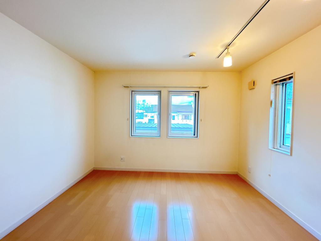 【カーポート付き】河東郡音更町中鈴蘭 内観