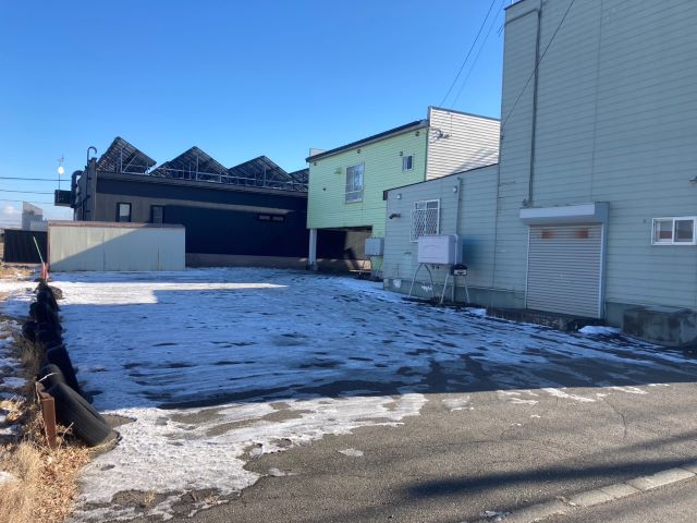 西５条南３４丁目【二方道路に面した南西角地約２２０坪！！】  内観