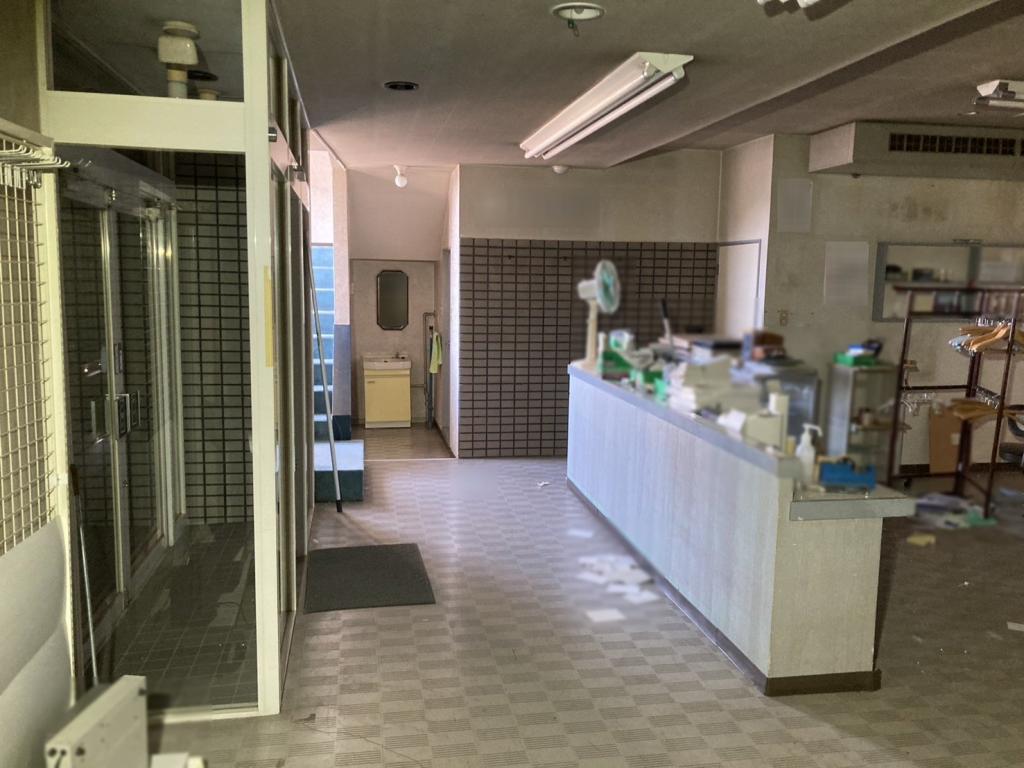 西５条南３４丁目【二方道路に面した南西角地約２２０坪！！】  内観