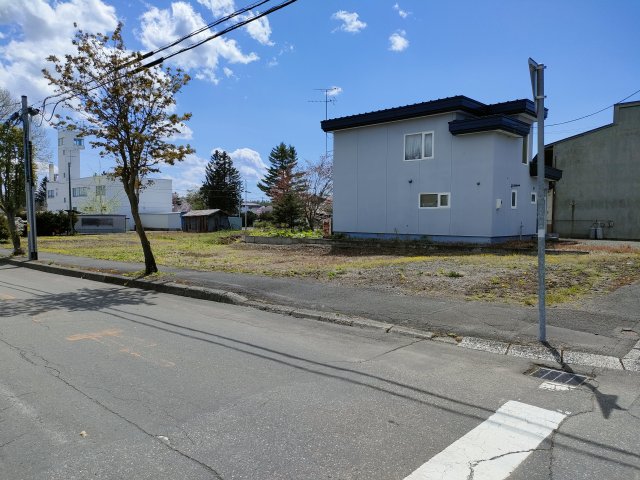 御影本通３丁目【開放感のある三方角地！】 