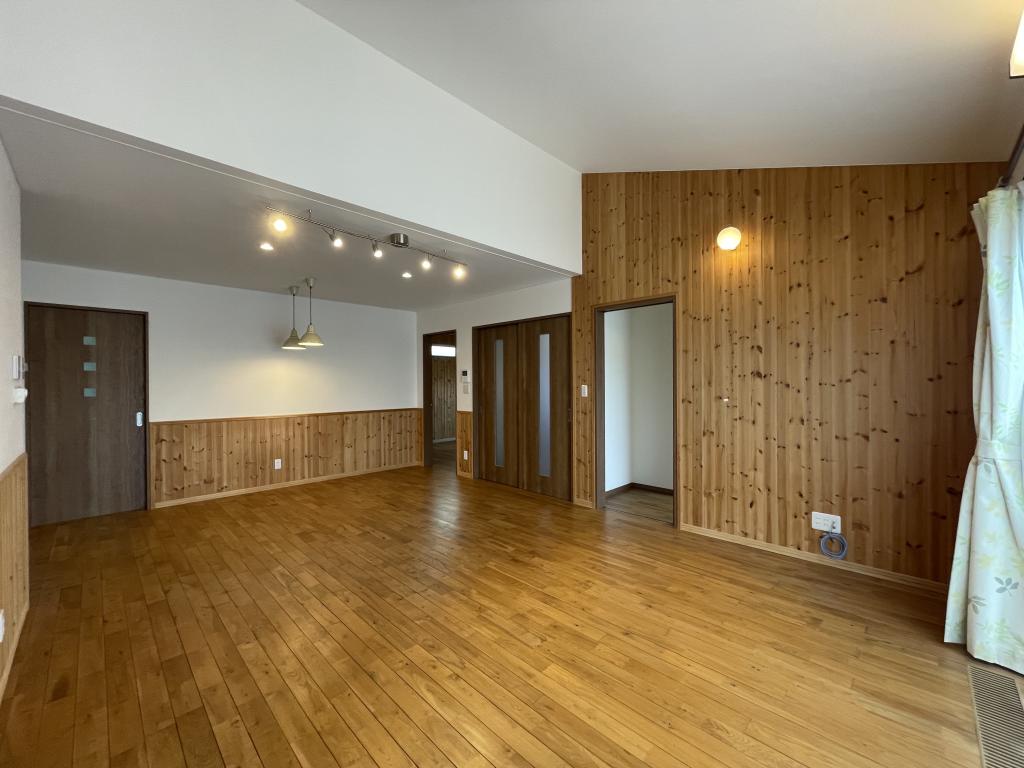 【築10年　3LDK平屋住宅】帯広市西17条北2丁目　角地 内観