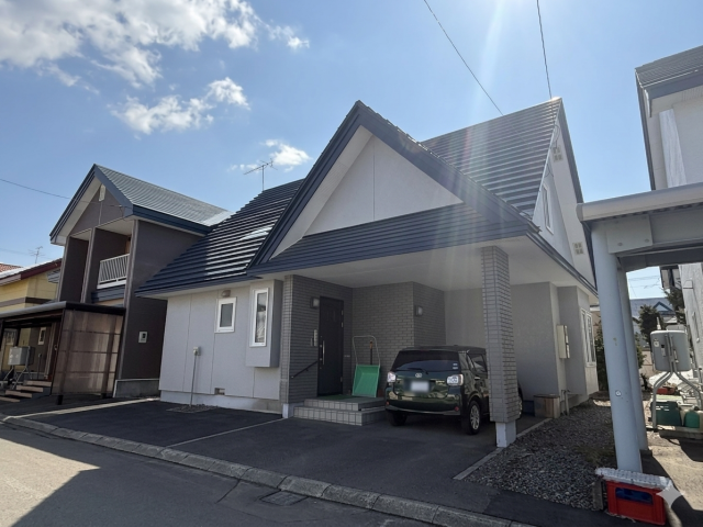 西２３条南４丁目【西エリアに４ＬＤＫの中古住宅登場！】 