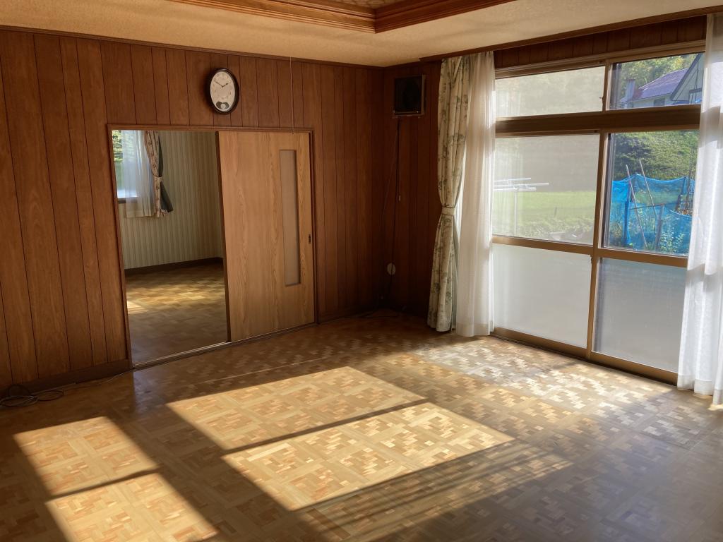 本別町東町【緑豊かで広々とした敷地！約１２７坪！】 内観