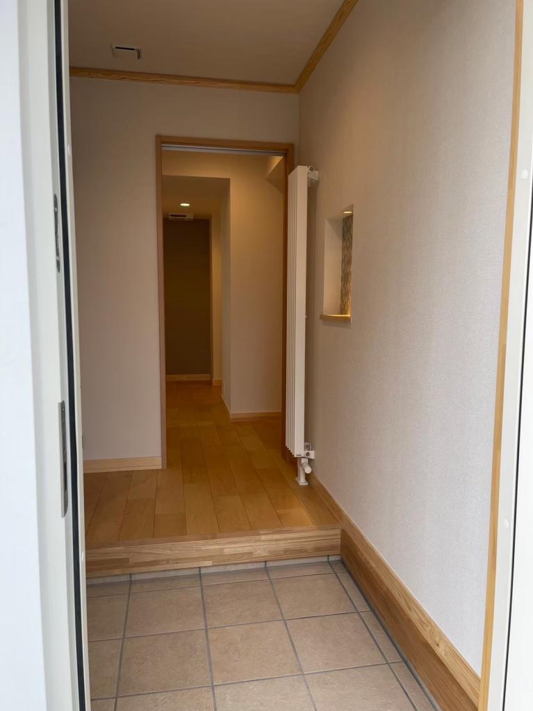 西16南6戸建 内観