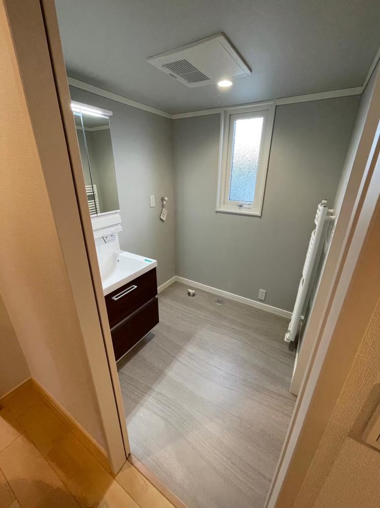 西16南6戸建 内観