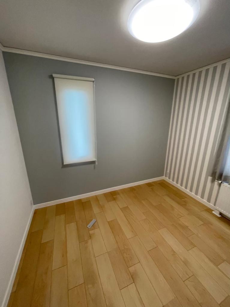 西16南6戸建 内観