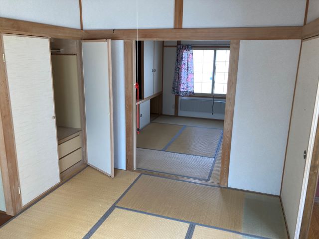 西１７条南５丁目【北東角地！敷地面積約１８０坪！】 内観