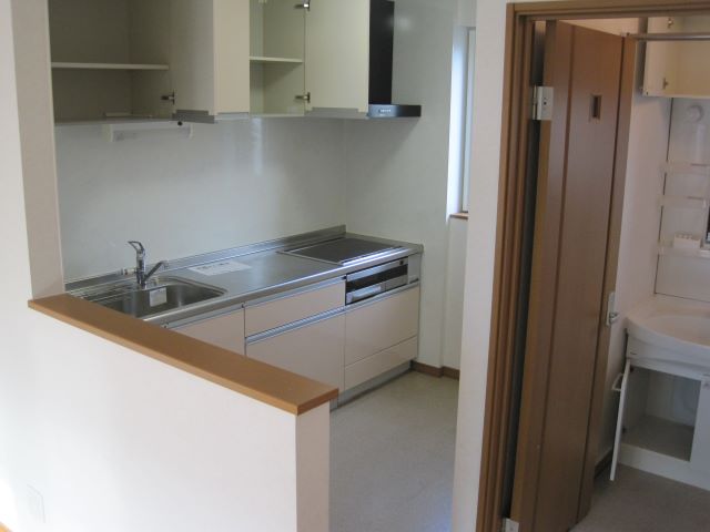 西２４条南１丁目【新オーナー様募集！平成２０年築！】 内観