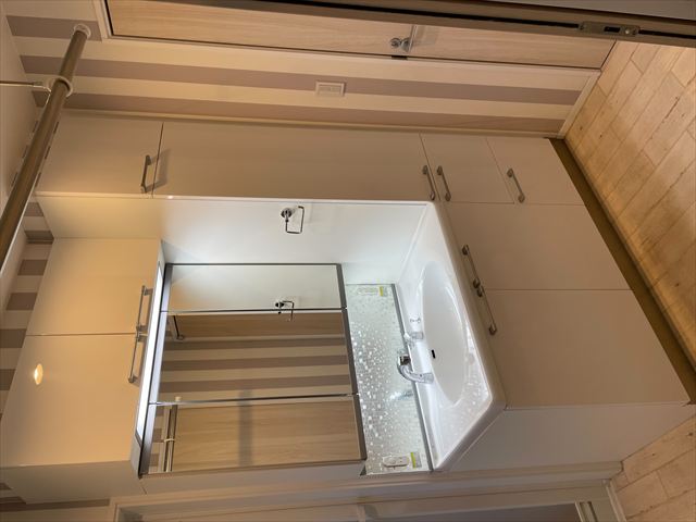 西18南34丁目中古住宅【太陽光パネル  超断熱で光熱費が安い!】一条工務店様施工 内観