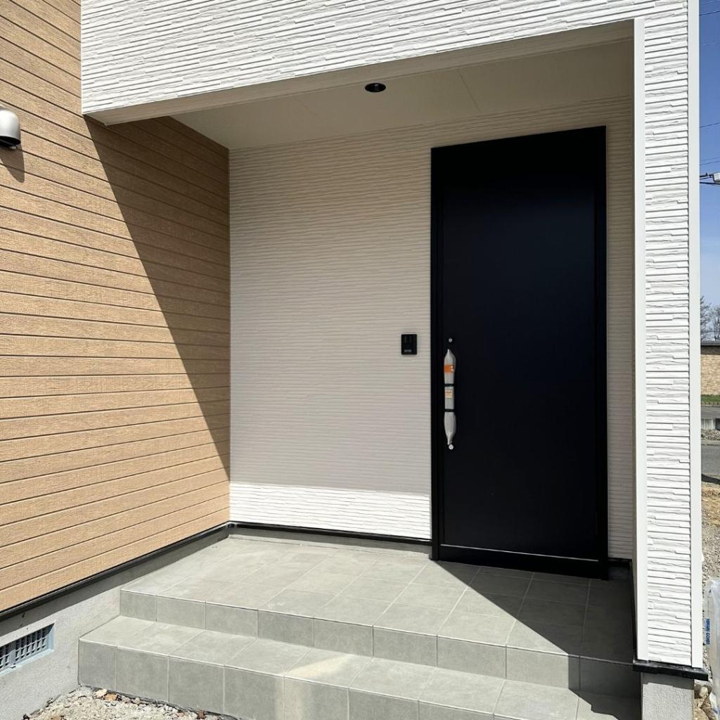 【FLATBASE】  南鈴蘭北２丁目　南東角地   内観