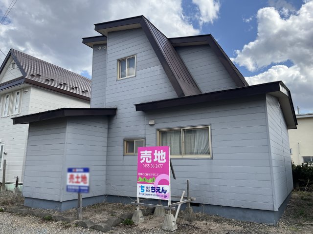 西２４条南２丁目【ゆとりのある敷地９６.９９坪】  内観