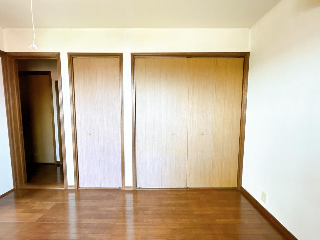 【閑静な住宅街】池田町旭町2丁目8-7 内観