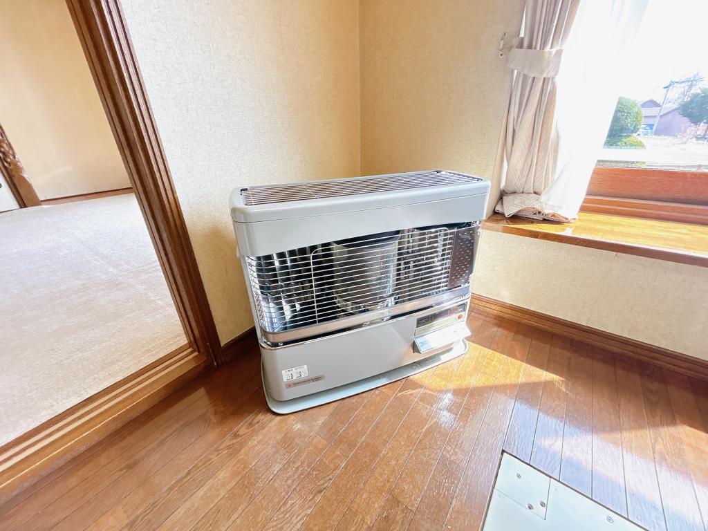 【閑静な住宅街】池田町旭町2丁目8-7 内観