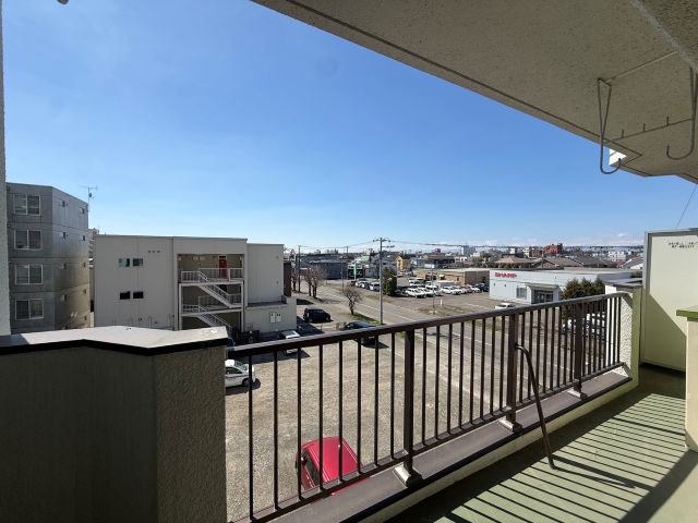 西１南１６ 協和ハイム３０２号室【市内中心部近くの分譲マンション！】 内観