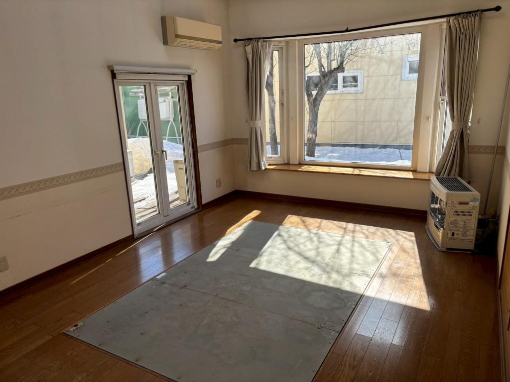 ※価格変更【中古】　西24条南3丁目   内観